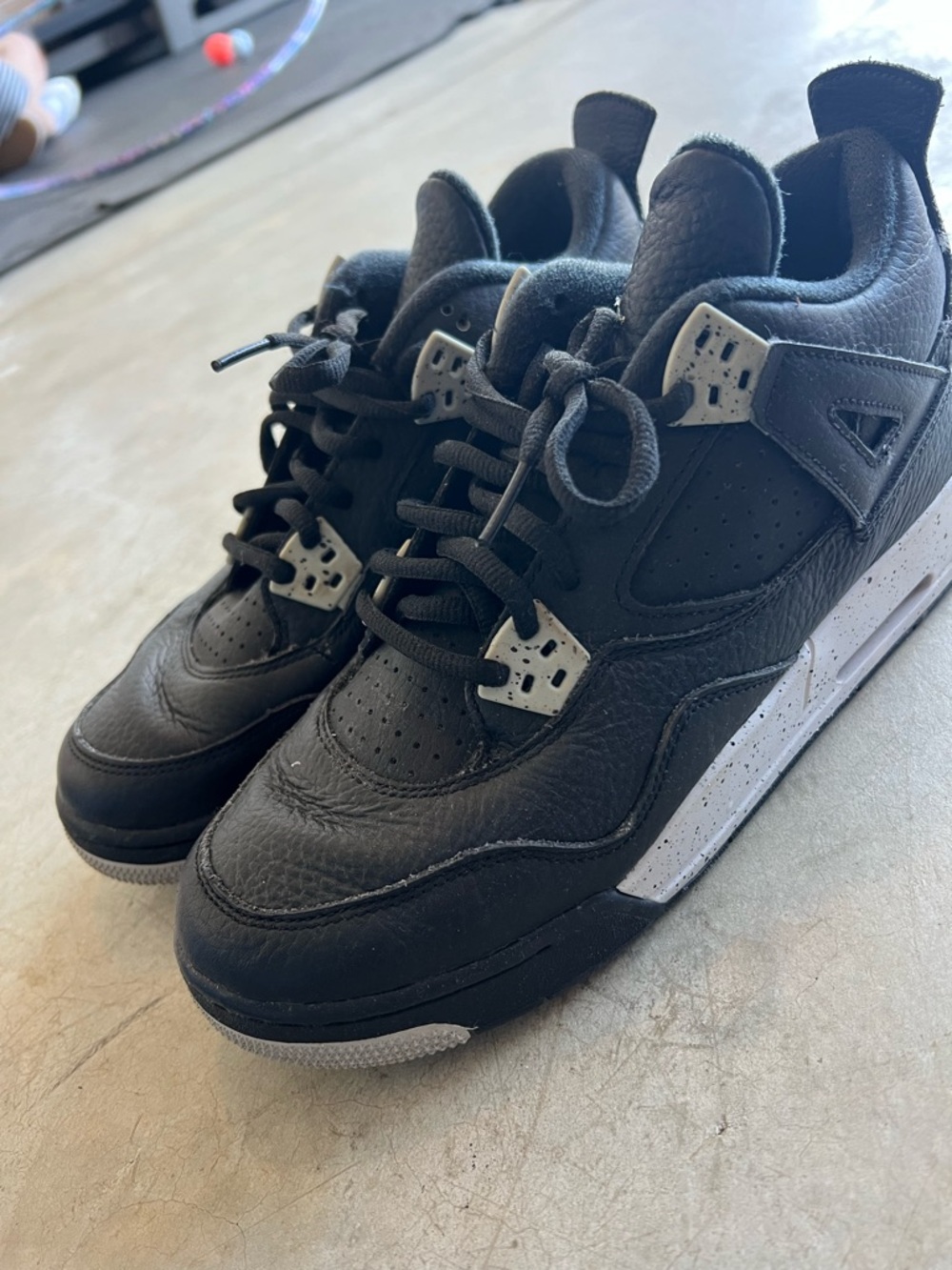 Jordan retro 4 “ Oreos”
